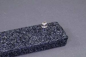 AD580MH Dispositivos Analógicos Referencia de Voltaje de Derivación 2.5V 10mA Agujero Pasante 3 Pines TO-52 - Imagen 1 de 2