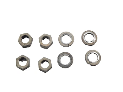 Tuercas de montaje de cilindro 1975 1976 Kawasaki KT250 KT 250 Trials Foto 1 de 3