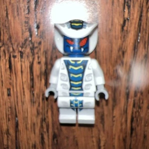 Lego Minifigure Rattla (NJO033) From Rise Of The Snakes Sets 850455 9441 30088 - Picture 1 of 2