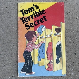 Tom’s Terrible Secret by Tessa Colina 1981 - Foto 1 di 3