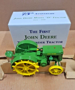 Ertl John Deere Model D Tractor 75th Anniversary Two Cylinder Expo VIII 1998 NIB - Picture 1 of 7