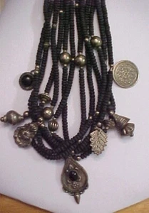 Antik Schwarz Silber Heishi Halskette 6 Strang Perlen Charms Onyx Stamm Ethno - Bild 1 von 11