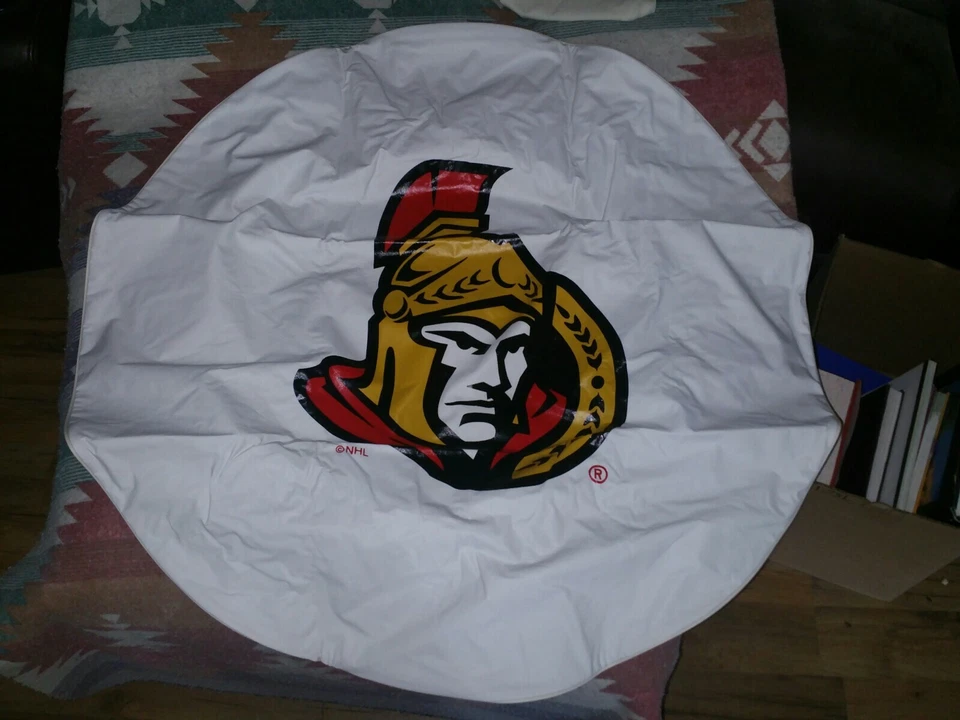 Ottawa Senators  NHL White Vinyl Spare Tire Cover  -  34 x 8 - Image 1 of 1