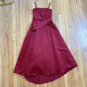 Alfred Angelo Size 2 Red Strapless Formal Fancy Dress - Picture 1 of 8