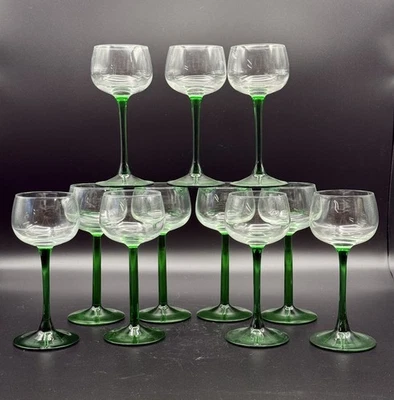 10 copas de vino dulce corvejón tallo verde retro francés Luminarc de colección Foto 1 de 2