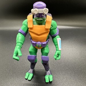 Rise of The Teenage Mutant Ninja Turtles Bug Buster Donatello 4.5" Figure TMNT