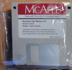 McAfee Network Security & Management - Windows 95 Version 3.0.0 - 6 Floppy Disks - Photo 1/4