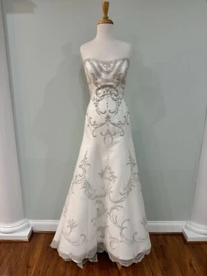 Vestido de novia Winnie Couture blanco cálido talla 10 estilo 8317 Foto 1 de 4