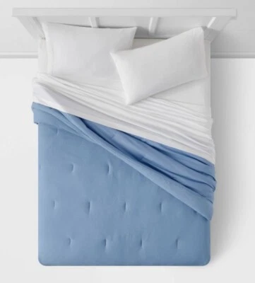 Edredón Room Essentials Microfibra Micro Textura Doble/Doble XL - Azul NUEVO Foto 1 de 4