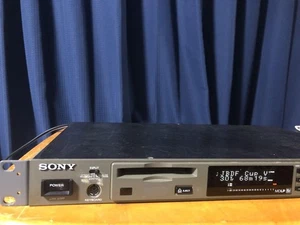 Reproductor de MiniDisc Sony MDS-E10 Grabadora Montaje en Rack Pro MD Deck Japón Probado Funcionando - Imagen 1 de 5