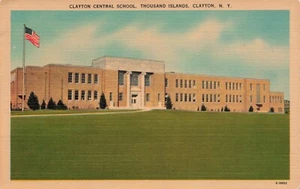 Postcard Clayton Central School Thousand Islands Clayton New York NY - Picture 1 of 2