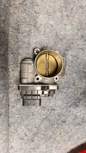 OEM 05-09 Buick LaCrosse Lucerne Pontiac Grand Prix 3.8L Throttle Body Assembly - Picture 1 of 5
