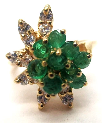 Anel vintage de ouro amarelo 14k com esmeraldas e diamantes tamanho 3 - Imagem 1 de 4
