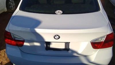 Maletero/portón trasero sedán mercado de Canadá para BMW 323i 226138 06-08 Foto 1 de 4