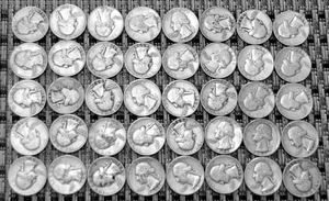 90% Silver Washington Quarters 40-Coin Roll Avg Cir (stock photo) - Picture 1 of 2