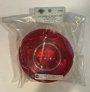 1972 Chevrolet Malibu/Chevelle/SS Driver Side Tail Light Lens W/ Trim, A4406 - Picture 1 of 4