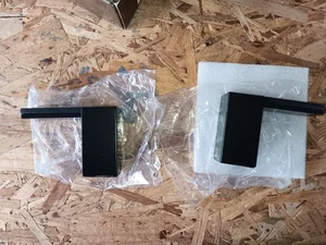 Manijas de palanca de llenado de bañera de montaje en pared Brizo HL70482-BL solo en negro mate - Imagen 1 de 3