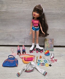Vintage Bratz Flashback Fever Yasmin 80er Rollschuhe Shorts Visier Brillen Taschen. E3 - Bild 1 von 7