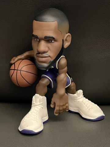 smAll-STARS minis NBA Lebron James L.A. Lakers Purple Jersey 6" Figure No Box Cover