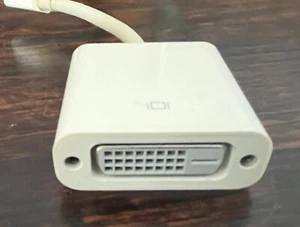 Genuine Apple A1305 Thunderbolt Mini Display Port to DVI Cable Monitor Adapter - Picture 1 of 4