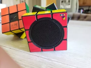 Rare Custom Rubik's Cube Promotional Bluetooth Speaker New in Box Mint Conditon - Picture 1 of 4