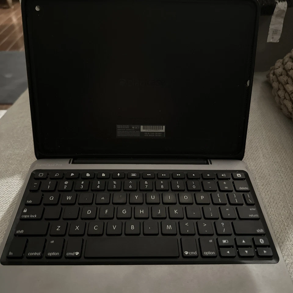 Clamcase - Image 1 of 2