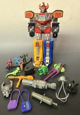 Juguetes de colección y piezas surtidas con MMPR, tortugas, M.A.S.K. Star Trek, Mighty Max + Foto 1 de 4