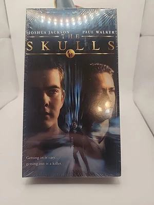 The Skulls VHS Tape 2000 Universal Studios 85781 Joshua Jackson Paul Walker - Image 1 of 4