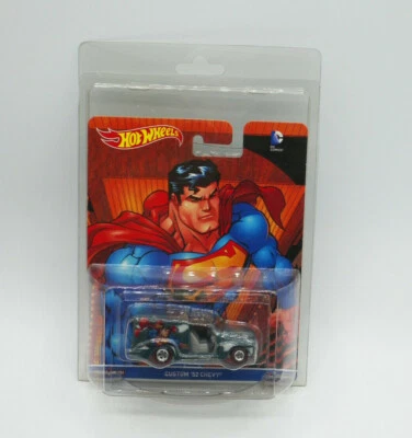 Chevy DC Comics Superman Hot Wheels Custom '52 con protector nuevo  Foto 1 de 2
