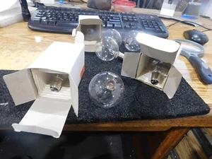 Lot of General Electric Type: 1238 Bulbs.  32V, 3.5A.  Qty. 7.   New Old Stock - Picture 1 of 2