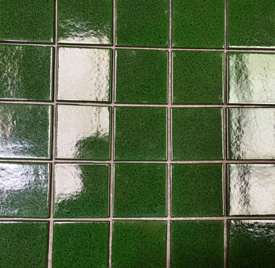 Cucumber Green Glossy Wall Tile 3 7/8" x 3 7/8" Shower Ceramic C#856 10sqft - Image 1 of 1