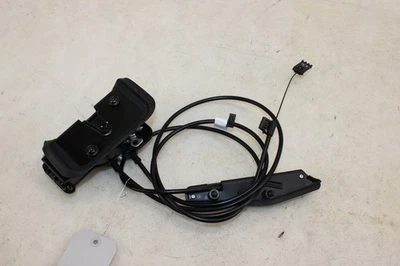 2015-2019 Chevrolet Corvette Coupe Left Door Latch OEM MM17 - Image 1 of 4