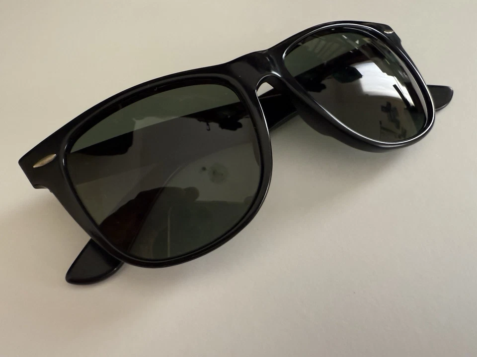 Vintage Ray Ban Wayfarer II Sunglasses L1724 B & L UV Glass G 15 USA Black 80s - Immagine 1 di 4