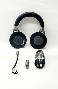 CORSAIR VIRTUOSO RGB  Wireless 7.1 Surround Sound Gaming Headset. Silver 