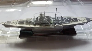 BISMARCK EDITIONS 1/1250 scale WITH LEAFLET - Picture 1 of 5