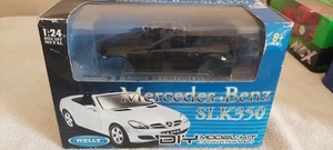 WELLY DIECAST 1:24 MERCEDES - BENZ SLK350 Model kit - Picture 1 of 4