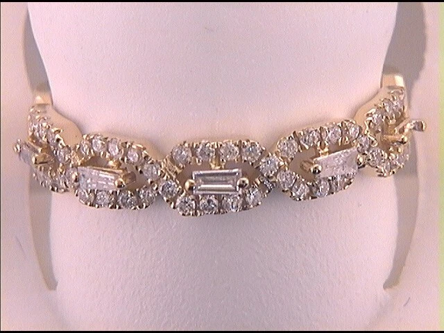 Anillo de oro de 14kt para mujer Baguette diamante moderno torcido banda apilable 1/3ctw Foto 1 de 1