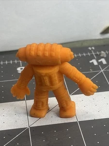 80er Jahre M.U.S.C.L.E. Men #030 Kinnikuman Orange Color 2" Keyman Figur Mattel - Bild 1 von 2