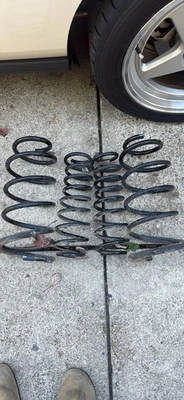 原始设备制造商福特野马线圈弹簧(全部 4)5.0L 2011-2014 — 第 1/3 张图片