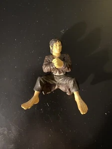 ToyBiz Lord Of The Rings Fellowship LOTR FRODO The Hobbit Elijah Wood - Picture 1 of 2