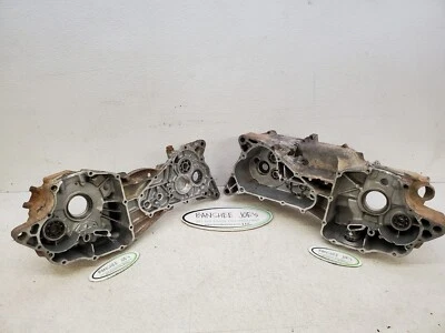 Yamaha Breeze 125 2000 cárteres de motor OEM estuches de motor buen estado  Foto 1 de 4