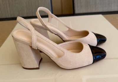 SAPATOS FEMININOS FOREVER 21. TAMANHO: 6 BOMBAS DE SALTO ALTO SLINGBACK PRETO E BEGE - Imagem 1 de 4