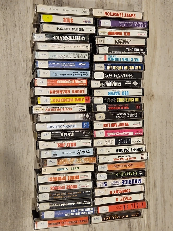 50 Cassettes - Imagem 1 de 2