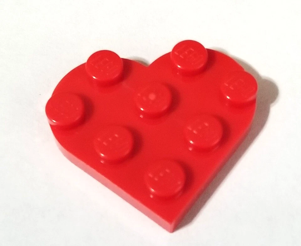 LEGO NEW Plate 3x3 Round Heart 39613 Red - Image 1 of 1