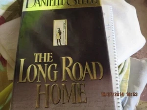 LONG ROAD HOME BY DANIELLE STEEL--#R4--60 - Imagen 1 de 24
