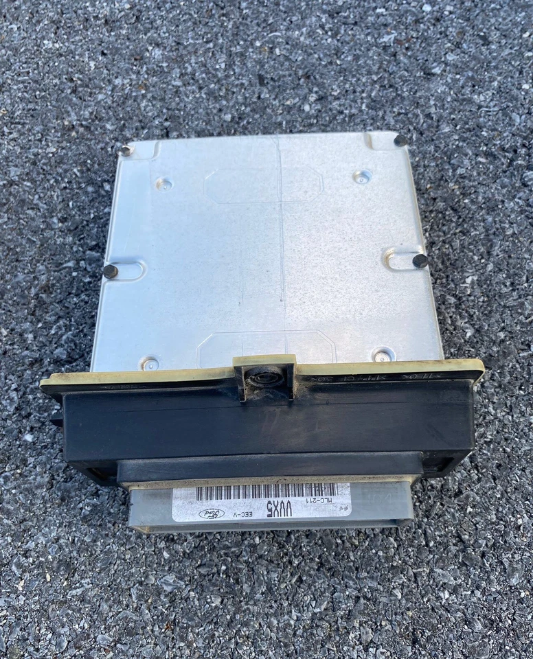 Ford E-350 Econoline 1997 7,3 L ECM motor ecu computador # F7UF-706133 Foto 1 de 4