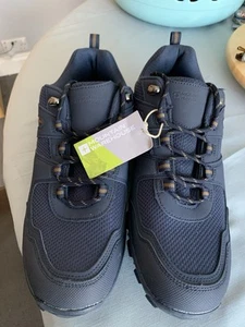 Mountain Warehouse Wide Fit Walking Shoes Size 11 - Picture 1 of 1