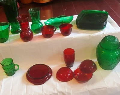 Set Lot 19 Vintage Anchor Hocking Ruby Red&Green Plate Vase Cookie Jar Mug Bowl - Image 1 of 4