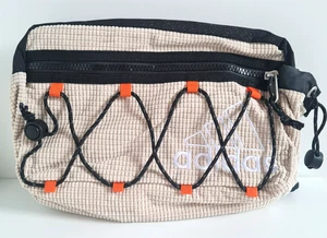 Adidas Originals Waist Bag Shoulder Bag Adjustable Unisex Stone Khaki New OSFM - Picture 1 of 24