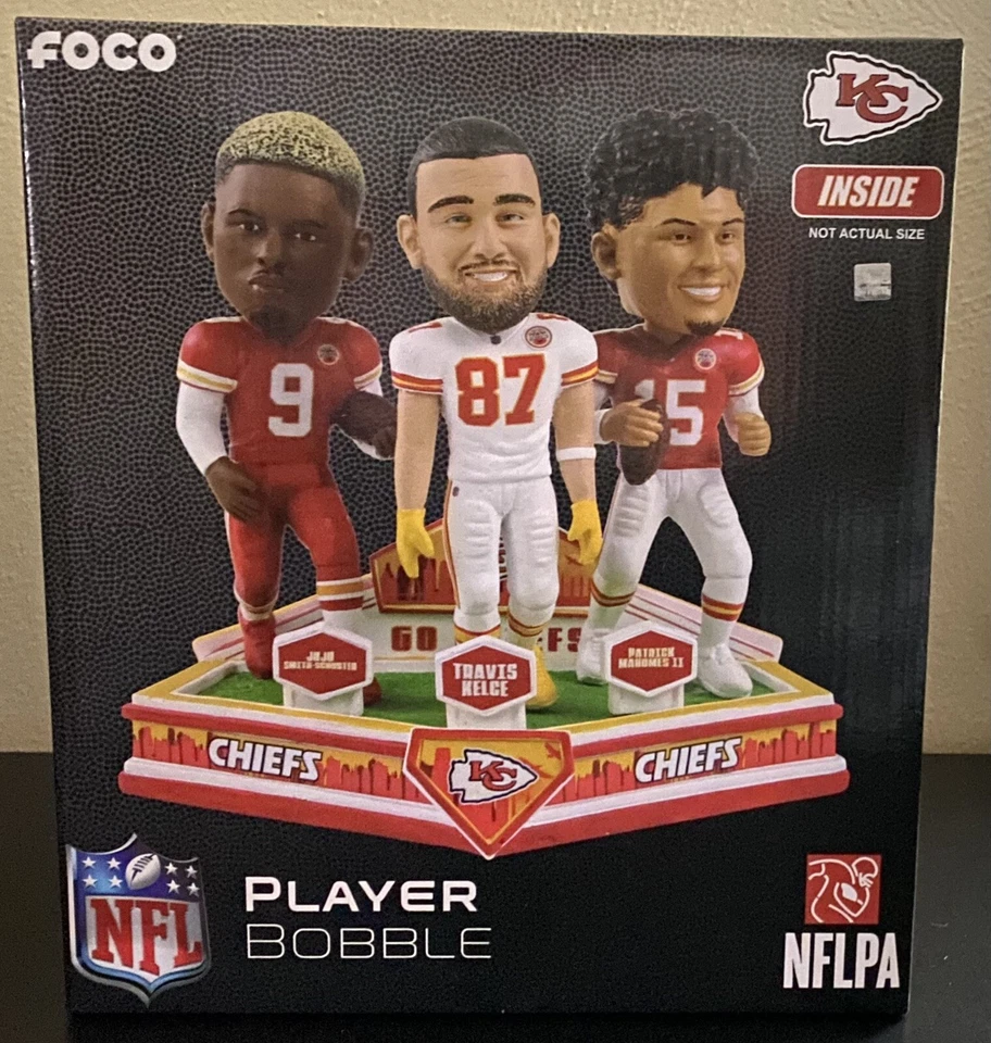 Patrick Mahomes, Travis Kelce, & Juju Smith-Schuster Triple Bobblehead #54/222 - Изображение 1 из 1